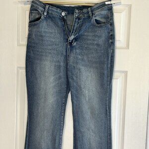 Bootcut Jeans - Women’s Size Medium - Fits Like an 8 - Denim